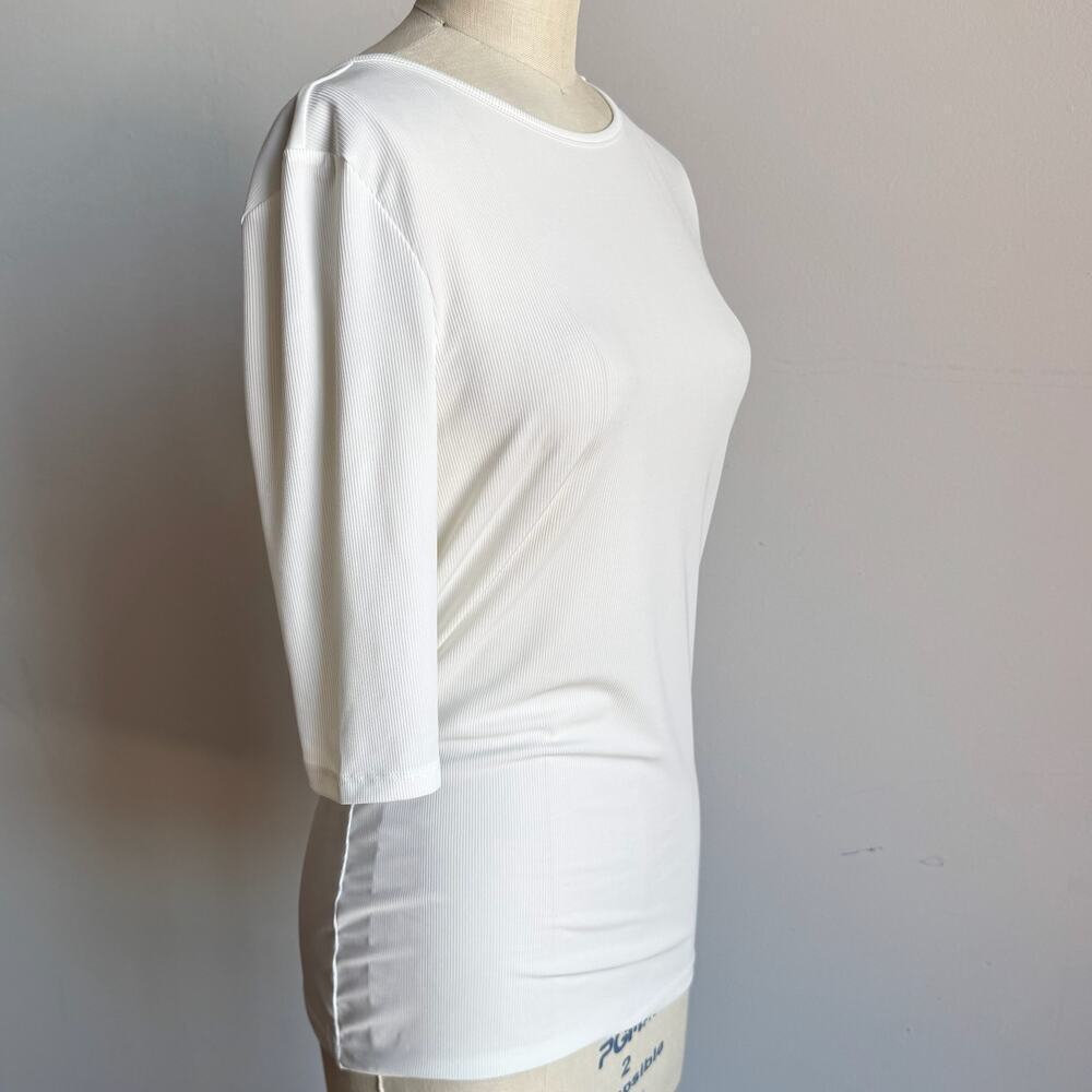 AMOMENTO White Ribbed Cut-out Back T-Shirt - Picture 6 of 10